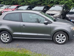 Volkswagen Polo 2014 - Image 2