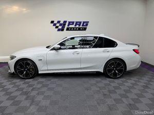 2021 BMW 330E M SPORT PLUS - AUTO - 1 OWNER - Image 4