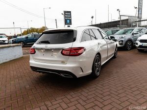 C220D AMG LAUREUS EDITION 5DR ESTATE AUTOMATIC - Image 3