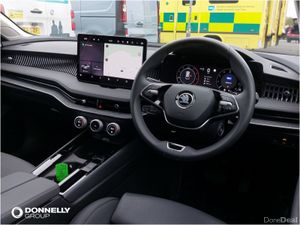 Skoda SUPERB Diesel Estate SE L - Image 4