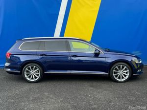 Volkswagen Passat VARIANT HIGHLINE 2.0 TDI AUTO ** - Image 2