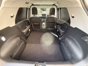 Hyundai INSTER COMMERICAL ( VAN) Elegance 360km's - Image 4