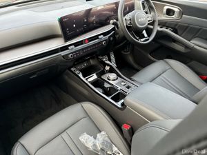 Kia Sorento PHEV PE SEM-ME - Image 4