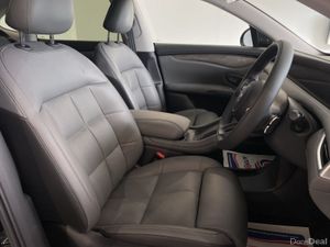 MG IM6 LAUNCH EDITION - Image 4