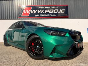 BMW M5 4.4 V8 Twin Turbo 2025 - Image 3