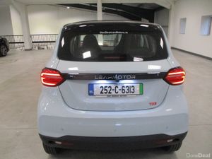 2025 LEAPMOTOR T-03 5DR - Image 3