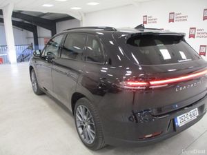 2025 Leapmotor C-10 R.E.E.V Design - Image 2