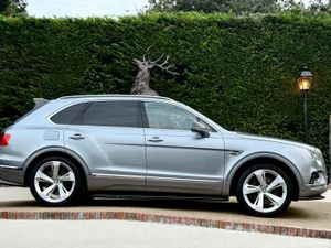 Bentley Bentayga  6.0 W12 600BHP 333 ROAD TAX - Image 3