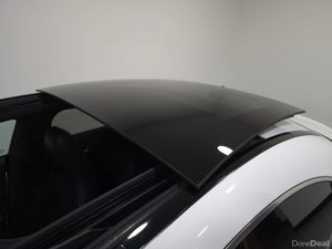 Mercedes-Benz CLA 200D AMG Sport Line - Image 4