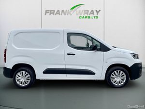2022 PEUGEOT PARTNER 100 BHP**NO VAT**MINT**FSH** - Image 4