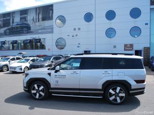 Hyundai Santa Fe 2025 - Image 2