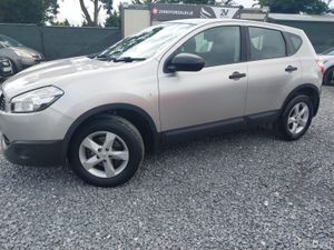 🔵 Nissan Qashqai 1.6 XE AUTOMATIC LOW KM - Image 2