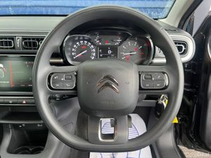 Citroen C3 FLAIR 1.2 PURETECH // TAXED UNTIL 02/26 - Image 4