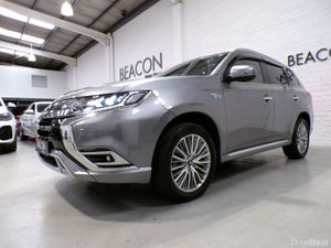 *47,000 MILES*2.4 AUTO HYBRID PLUG-IN*4X4*MITSUBIS - Image 4