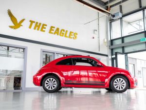 Volkswagen Beetle 1.2 TSI MANUAL 6SPEED FWD BLUEMO - Image 3