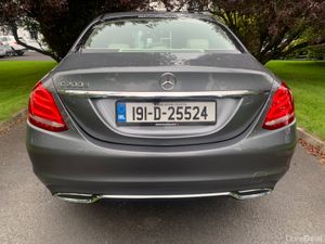 Mercedes-Benz C-Class 2019 - Image 3