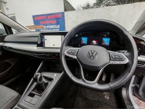 Volkswagen Golf LIFE 1.0 TSI 110HP 5DR - Image 4