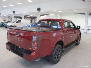ISUZU D-MAX 2026 CREW CAB 4X4 NEW - Image 4
