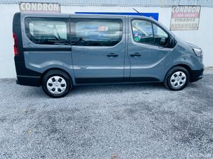 2023 RENAULT TRAFFIC 2.0 DCI 9 SEATER SL28 BUSINES - Image 4