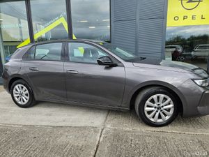 Opel Astra 1.5 Diesel Auto - Image 3