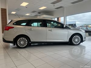 2017 Ford Focus Estate new nct! - Image 4