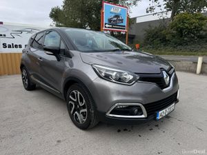 142 Renault Captur 1.5D SIGNATURE Warranty - Image 4