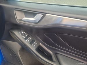 Ford Focus Titanium 1.0 Petrol Automatic 2022 - Image 4