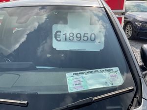 MW 330e AUTOMATIC M-SPORT PLUGIN HYBRID LOW KMS - Image 4