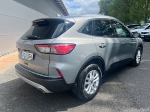 Ford Kuga 2023 - Image 3