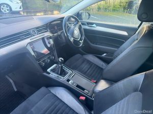 Volkswagen Passat HIGHLINE 2.0TDI 150HP MANUAL - Image 3