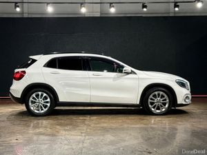 Mercedes-Benz GLA 1.6 AUTOMATIC - HALF BLACK LEATH - Image 3