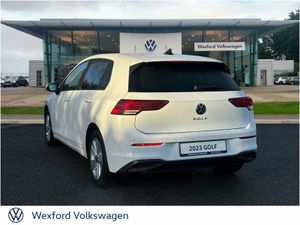 Volkswagen Golf LIFE 2.0TDI 115HP MANUAL - Image 4