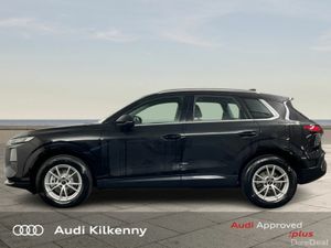 Audi Q3 NEW MODEL SE TDi with Comfort Pack - Image 4