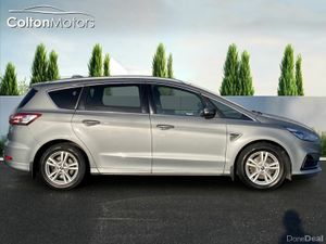 Ford S-Max Titanium 2.0 TDCi 150PS - Image 4