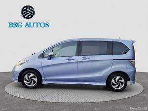 2014 HONDA FREED 1.5 HYBRID *7 SEATER* AUTOMATIC - Image 4