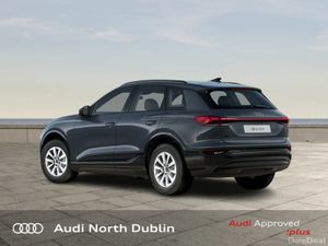 Audi Q6 e-tron Advance - Image 3