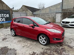 Ford Fiesta 2016 Leather Edition - Image 2