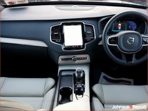 Volvo XC90 T8 455bhp PHEV AWD Plus Bright (Adaptiv - Image 2