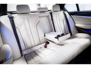 BMW 5-Series 530e 2.0 PHEV Auto 290HP - Image 4