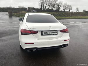 Mercedes-Benz E-Class 2022 - Image 3