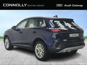 Audi Q3 €526 p/m - SE E-HYBRID 200kW AUTO - Image 3