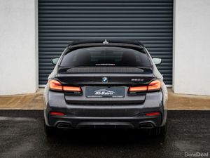 BMW 5-Series 520 D G30 M Sport Comfort PRo 4DR Aut - Image 4