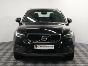 Volvo XC40 B3 MHEV Core - Image 2