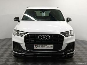 Audi Q7 TFSIe V6 Black Edition - Image 2
