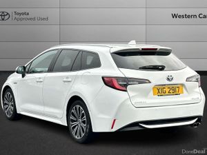 Toyota Corolla 2.0 VVT-h Design Touring Sports CVT - Image 4