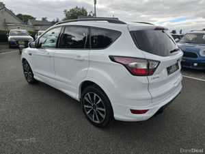 Ford Kuga ST-LINE - Image 3
