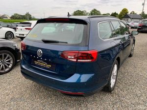 Volkswagen Passat SE Nav - Image 4