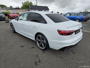 Audi A4 Black Edition - Image 3