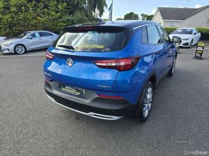 Vauxhall Grandland X Sport Nav - Image 4
