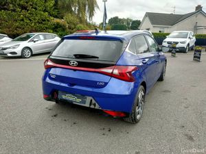 Hyundai i20 Premium - Image 4